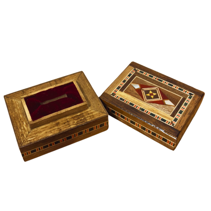Handcrafted Mosaic Ring Box – Traditional Damascus Art & Velvet Interior
