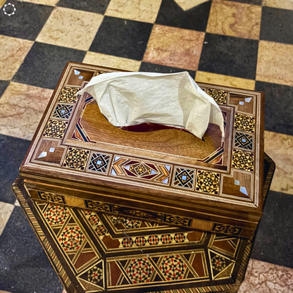 Elegante Caja de Pañuelos Damasquina en Madera – Nácar Incrustado & Interior de Terciopelo