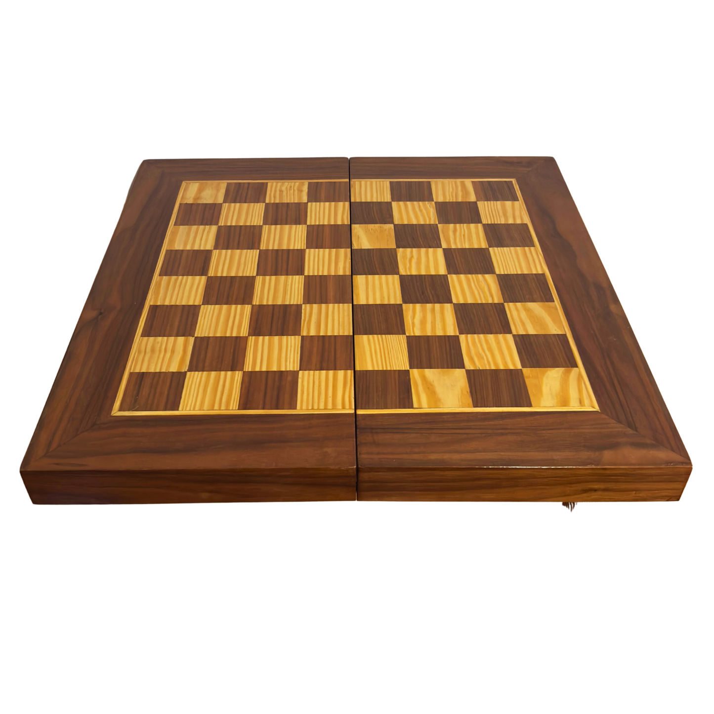 Table Damasquinée d’Échecs et de Backgammon Faite à la Main par Gaby Al Dayeh – Design Classique