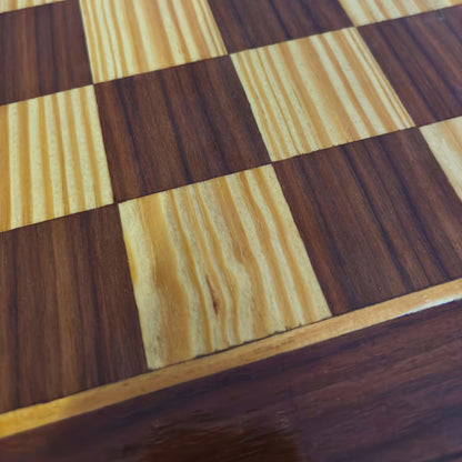 Table Damasquinée d’Échecs et de Backgammon Faite à la Main par Gaby Al Dayeh – Design Classique