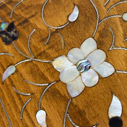 Damasceńska Szkatułka Luksusowa – Masa Perłowa & Aksamit