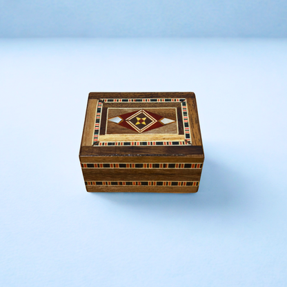 Handcrafted Mosaic Ring Box – Traditional Damascus Art & Velvet Interior