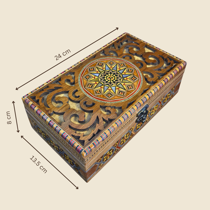 Handgefertigte Mosaik-Schatulle aus Damaskus – Perlmutt & Schnitzkunst