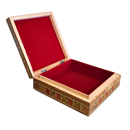Scatola Damascena – Arte Artigianale per Gioielli e Ricordi
